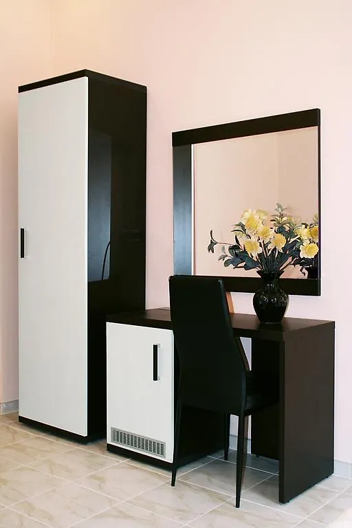 Premier Cavour Guest House Rome